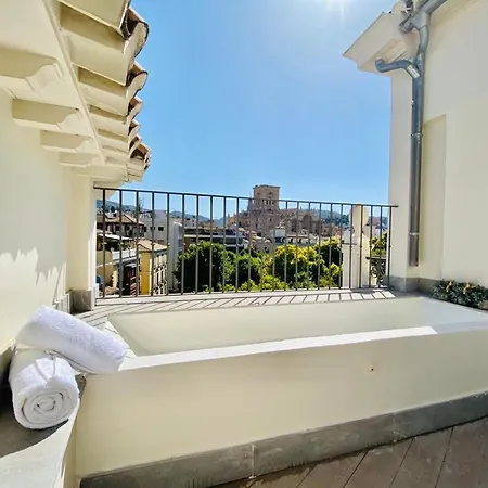 Luxury Apartamento *