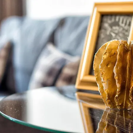 Luxury Apartamento *